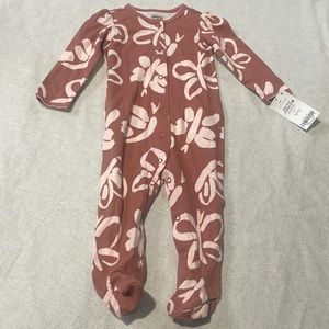 Carters Onesie Size 9 Months